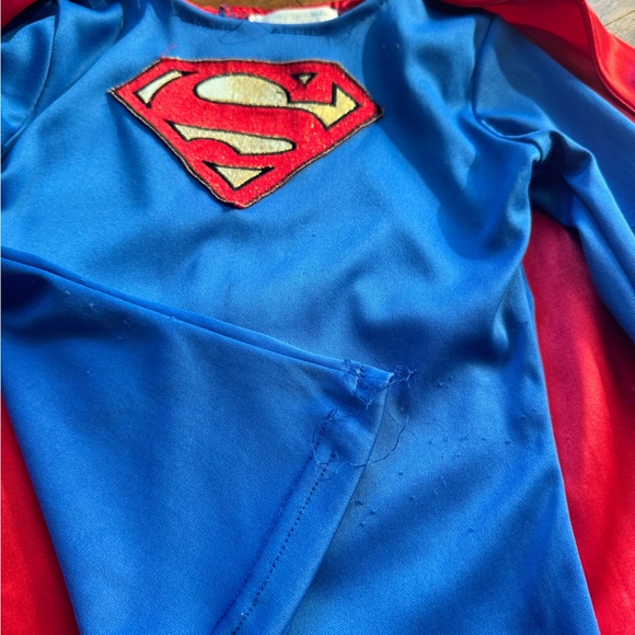 Used Supergirl costume by Pottery Barn Kids. Size 2-3Y - Picture 3 of 9